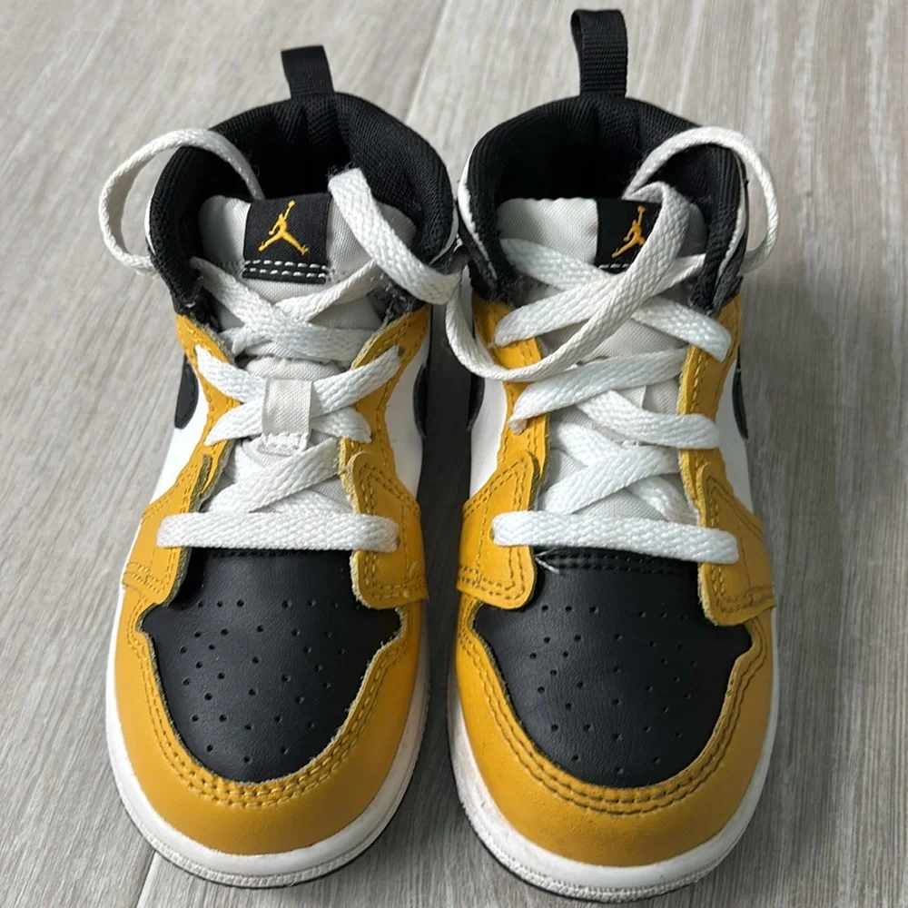 Nike Jordan 1 Mid Toddler Sneakers Yellow Ochre size 8C - Picture 3 of 10